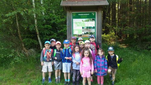 Autobus odjel a&nbsp;teď už půjdeme pěšky. Tak jakým směrem?